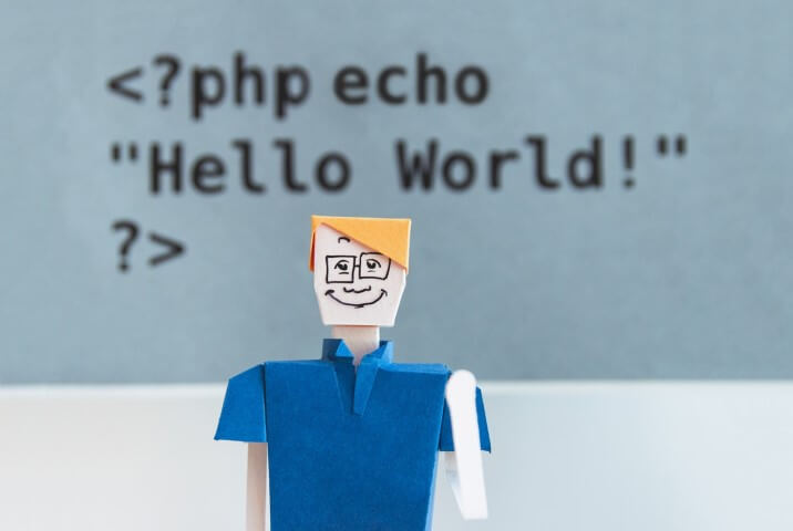 【元プログラマー兼SEが答えるプログラミングの疑問】初心者でも出来るの？英語知らなくても出来る？ブラックなイメージしか無い 